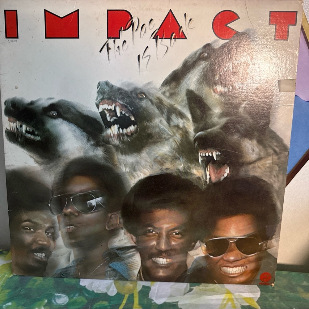 Pact Impact Vinyl Cover - Black and Red